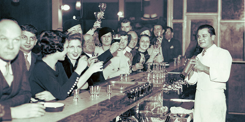 history-cocktail-inside-header