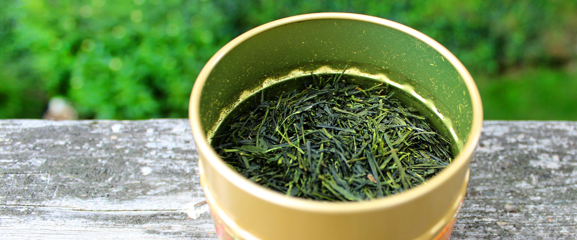 japanese-green-tea-leaves