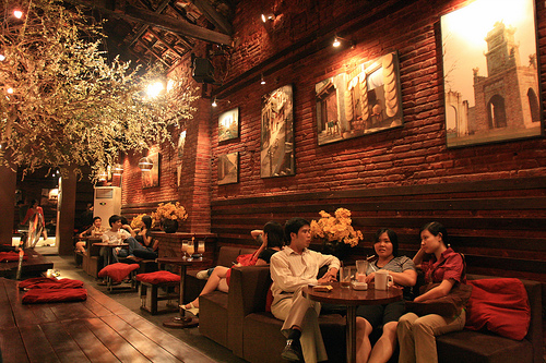 phong-thuy-quan-cafe-nha-hang1