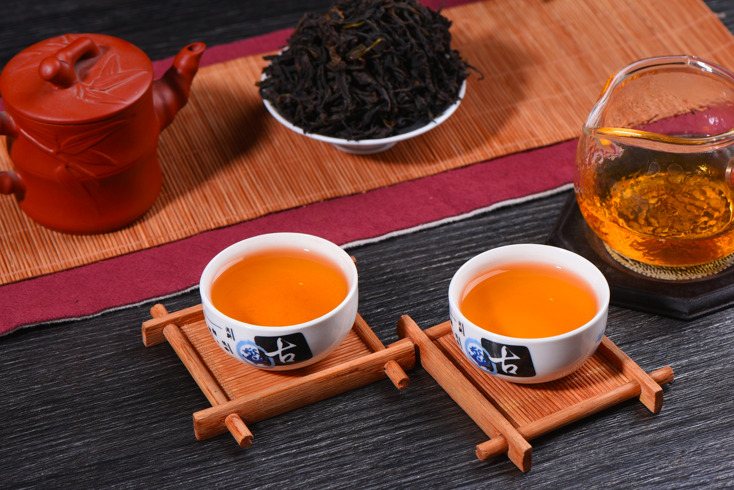 Đại Hồng Bào - Có gì trong thức trà đắt còn hơn cả vàng