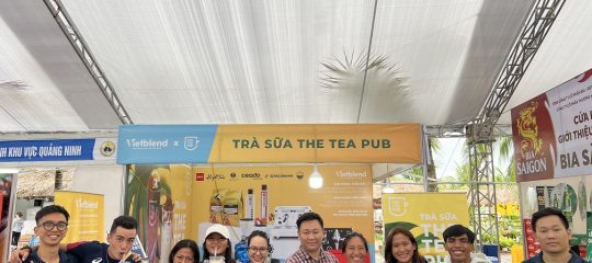 The Tea Pub (Vietblend) tại Liên hoan Ẩm thực Hạ Long 2022 cùng mô hình trà máy Teapresso
